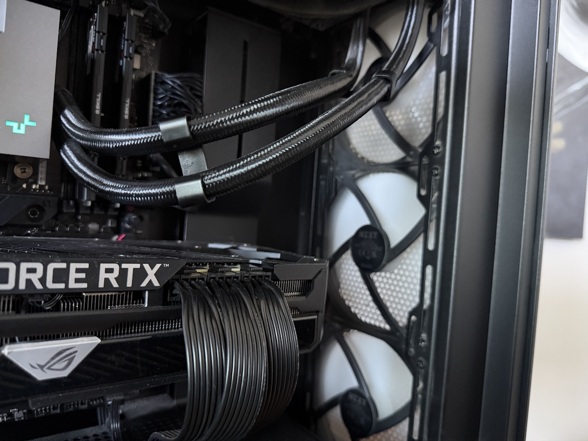 AIO tubing routed to radiator